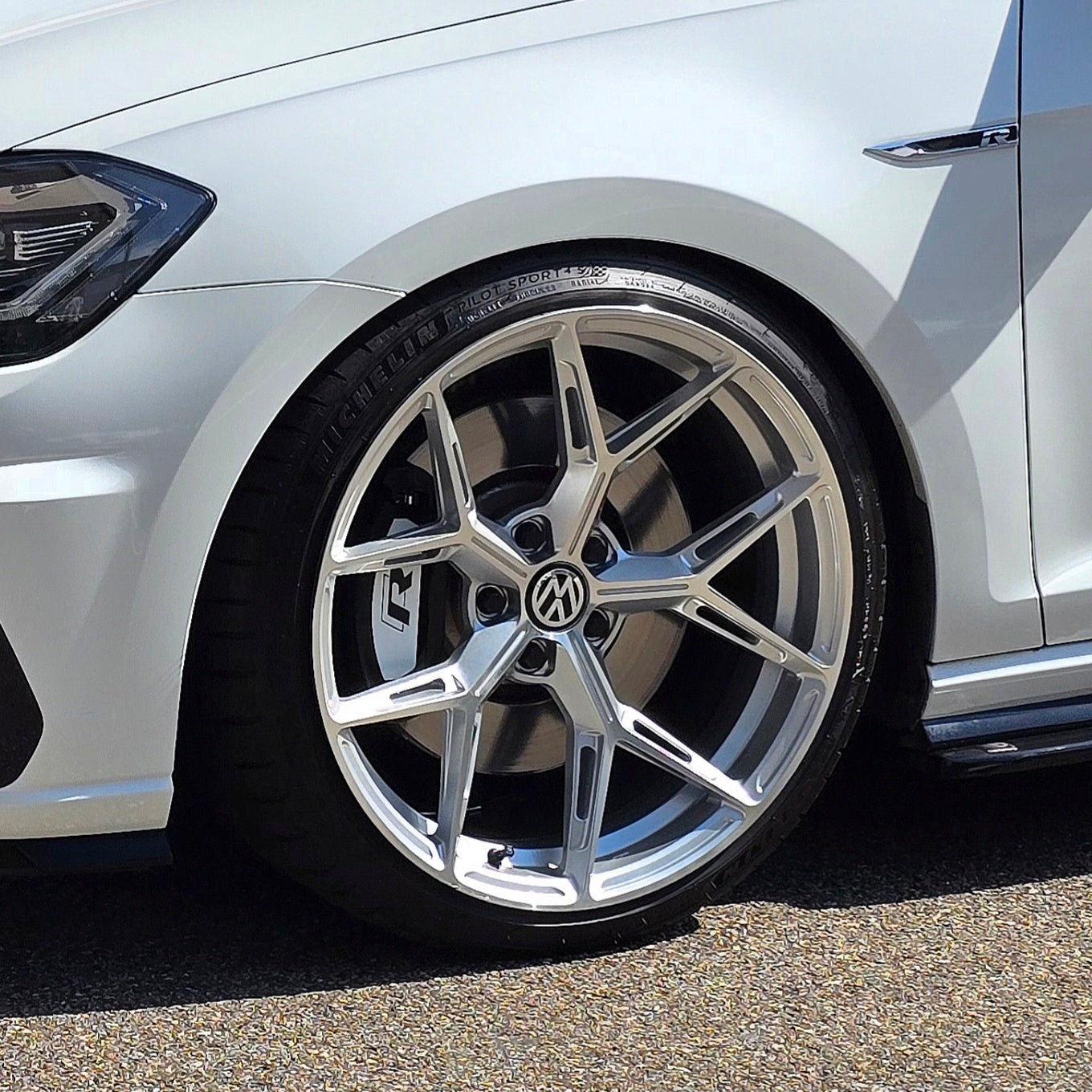 Noriva Bremssattel-Sticker | Passend für Golf 7 / 7.5